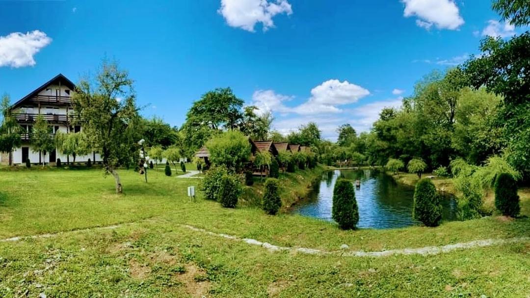 Pastravaria Alina Sirbi Exteriér fotografie